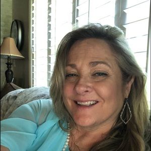 Meet your Posher, Tami